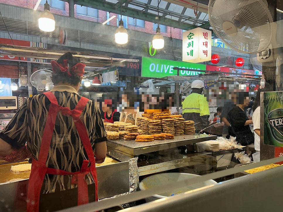 빈대떡이 부치는 동안